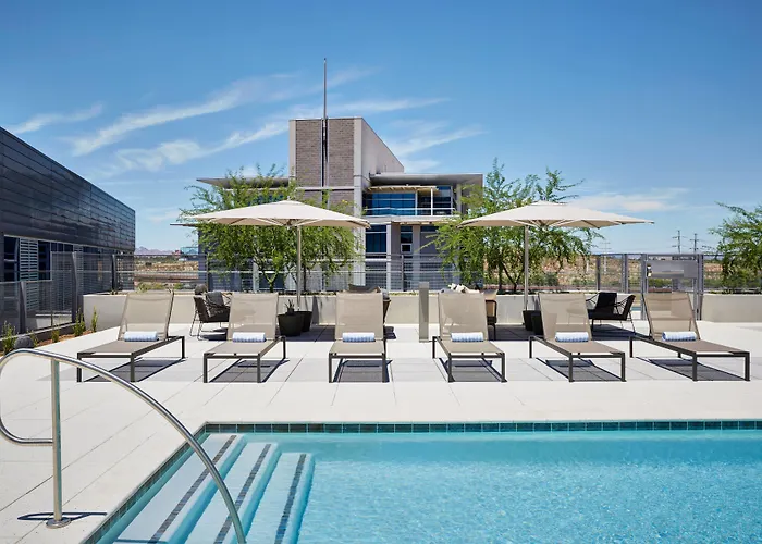 Ac By Marriott Phoenix Tempe/downtown 4*